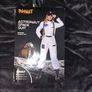 Astronaut costume women’s